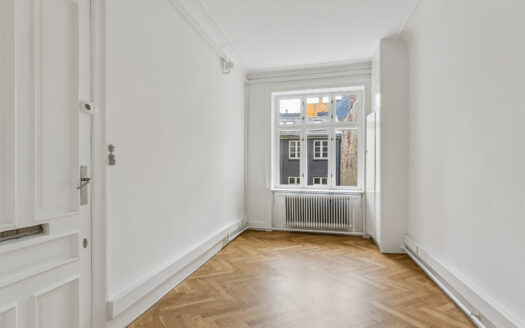 Kompagnistræde 6, 2., 1208 København K