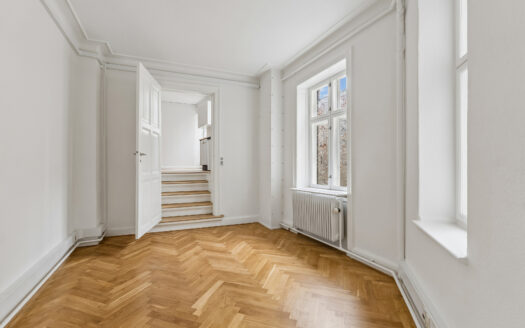 Kompagnistræde 6, 2.+3., 1208 København K