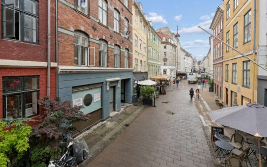 Kompagnistræde 6, 2., 1208 København K