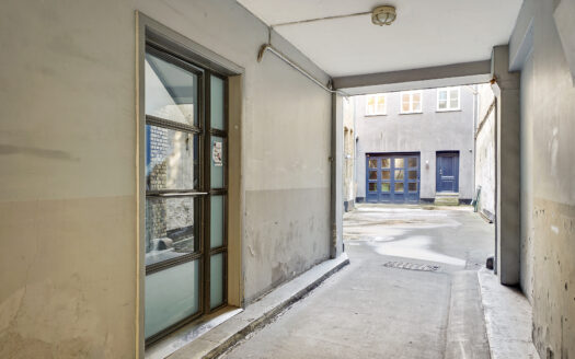 Kompagnistræde 6, 2., 1208 København K